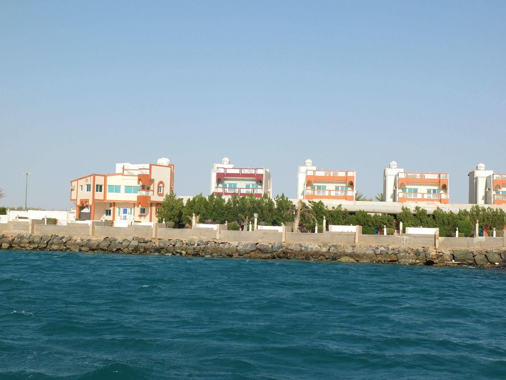 Al Ahmadi Plaza Resort Janbu Zewnętrze zdjęcie